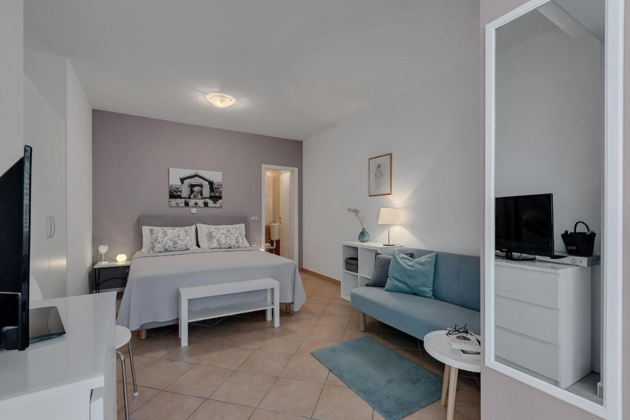 Apartments Divna บาชกาโวดา ภายนอก รูปภาพ