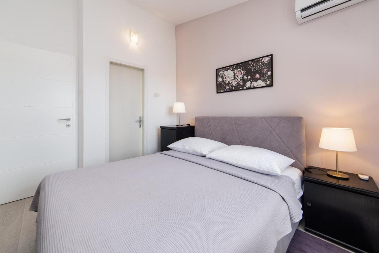 Apartments Divna บาชกาโวดา ภายนอก รูปภาพ