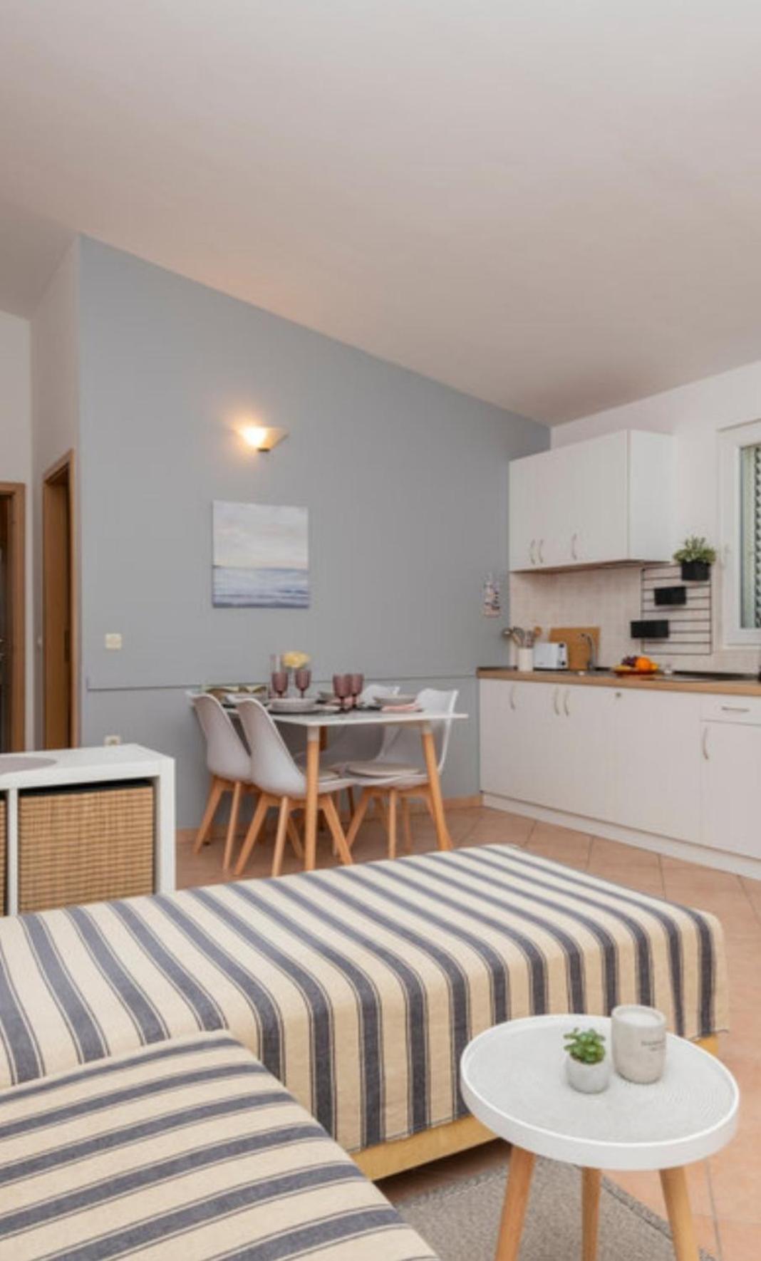 Apartments Divna บาชกาโวดา ภายนอก รูปภาพ