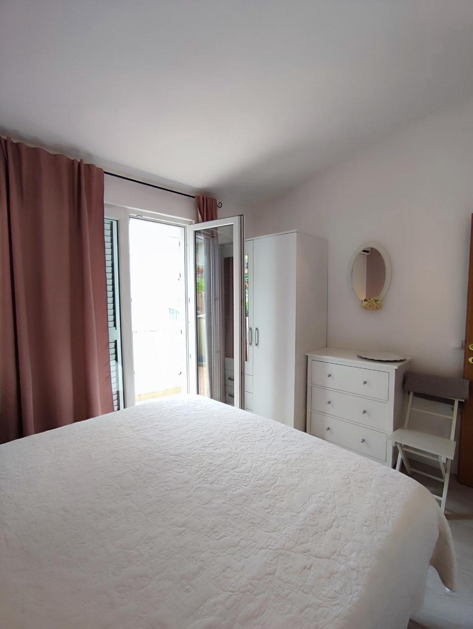 Apartments Divna บาชกาโวดา ภายนอก รูปภาพ